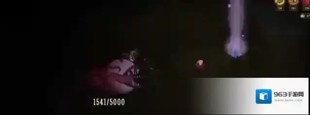 泰拉瑞亚饥荒联动BOSS眼球怎么打
